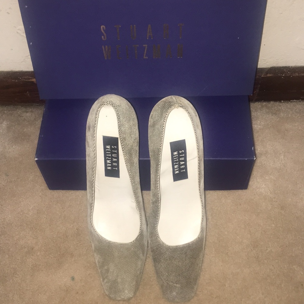 Stuart Weitzman pewter serpentine block heels